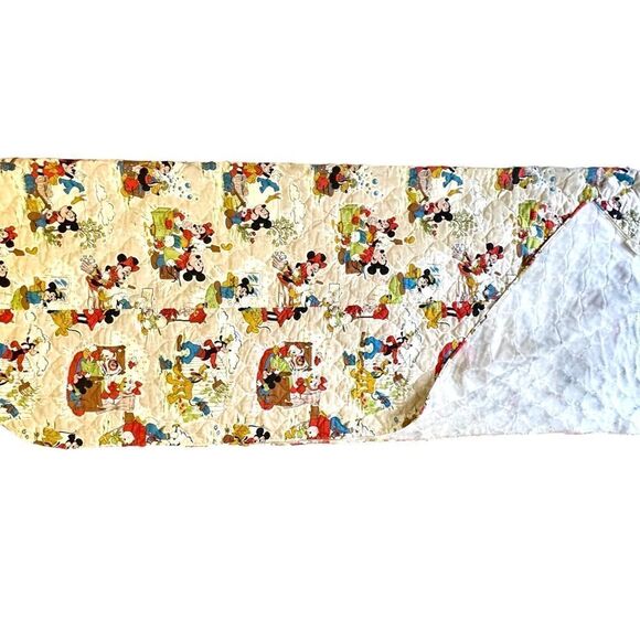 RARE! VTG 1970s Wards Disney Mickey Mouse Twin Size 108 Bedspread VGUC! 80 x 103 - Picture 2 of 8